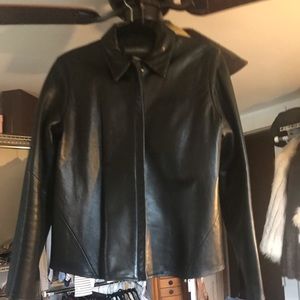 Buttery soft Leather Banana Republic jacket🥰💋